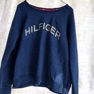 Tommy Hilfiger sweater